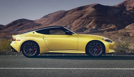 Bannière de New  2023 Z Sport Auto in London