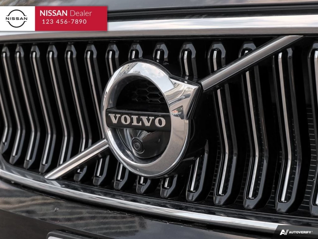 2022 Volvo XC40 T5 Inscription Main Image