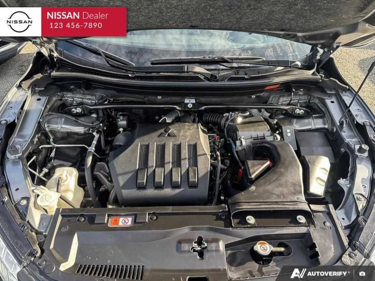 2022 Mitsubishi Eclipse Cross ES Main Image