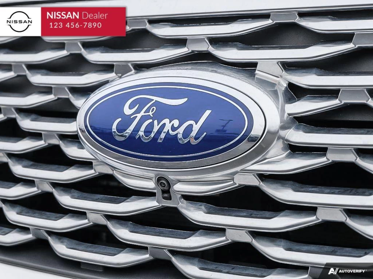 2020 Ford Explorer Platinum Main Image