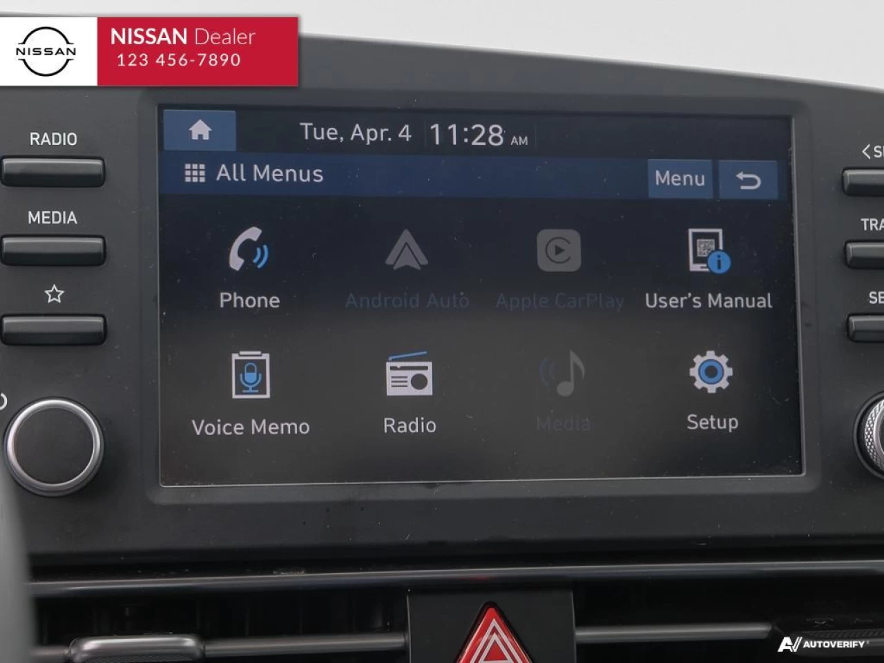 2022 Hyundai Elantra  Main Image