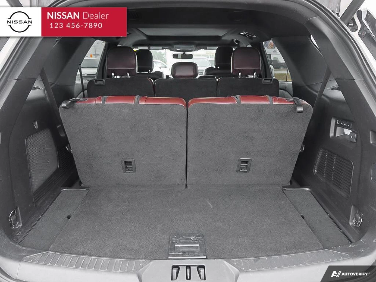 2020 Ford Explorer Platinum Main Image