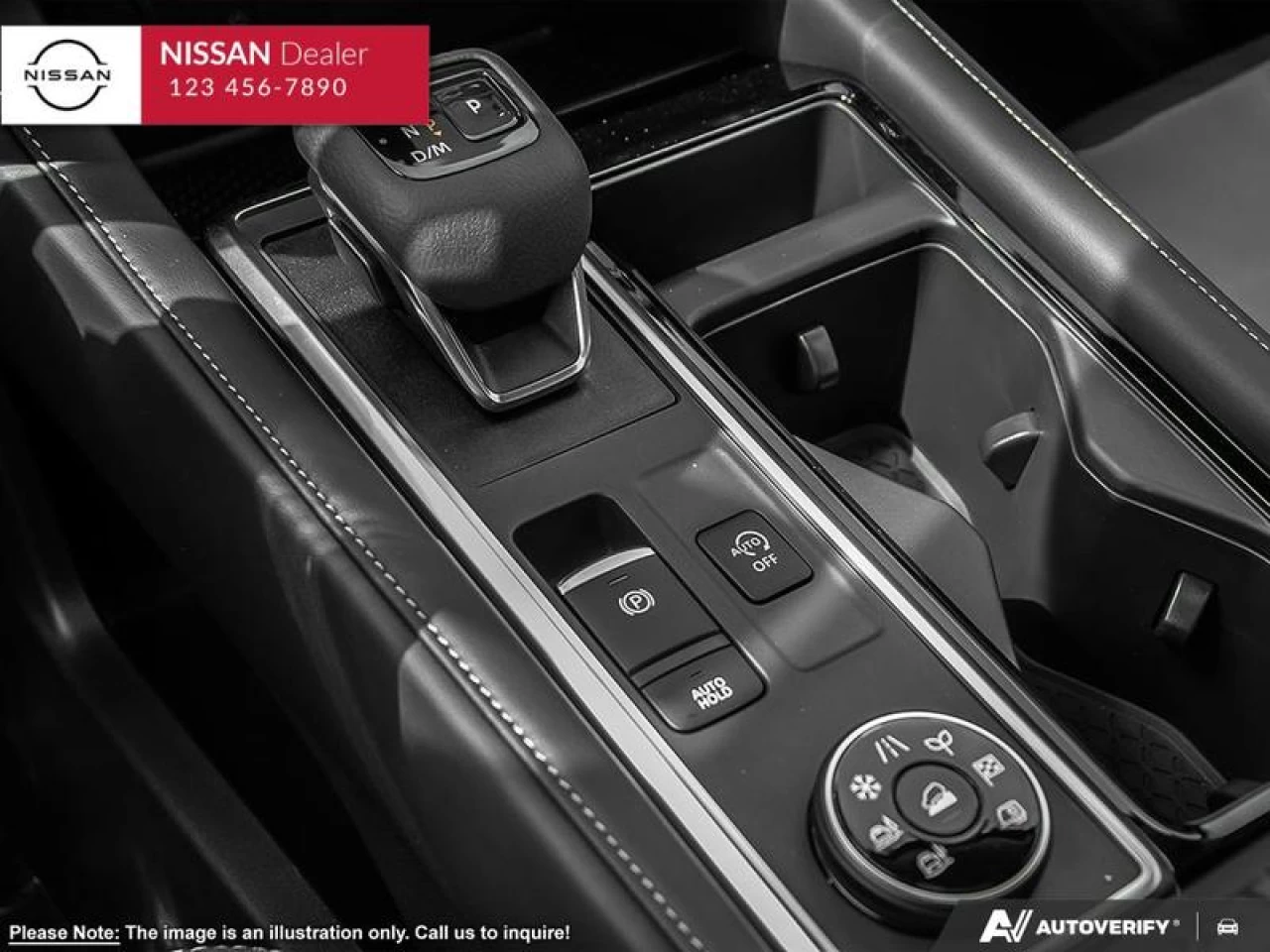 2025 Nissan Pathfinder SL Main Image