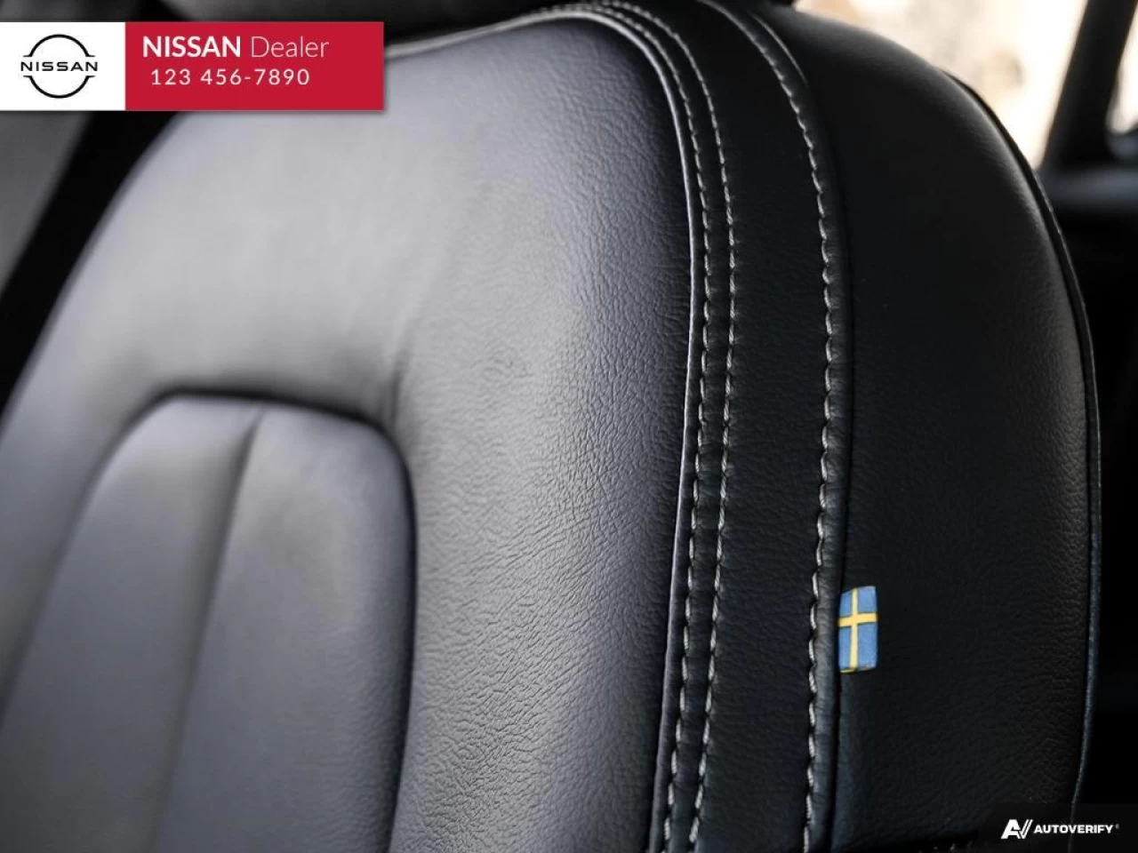 2022 Volvo XC40 T5 Inscription Main Image