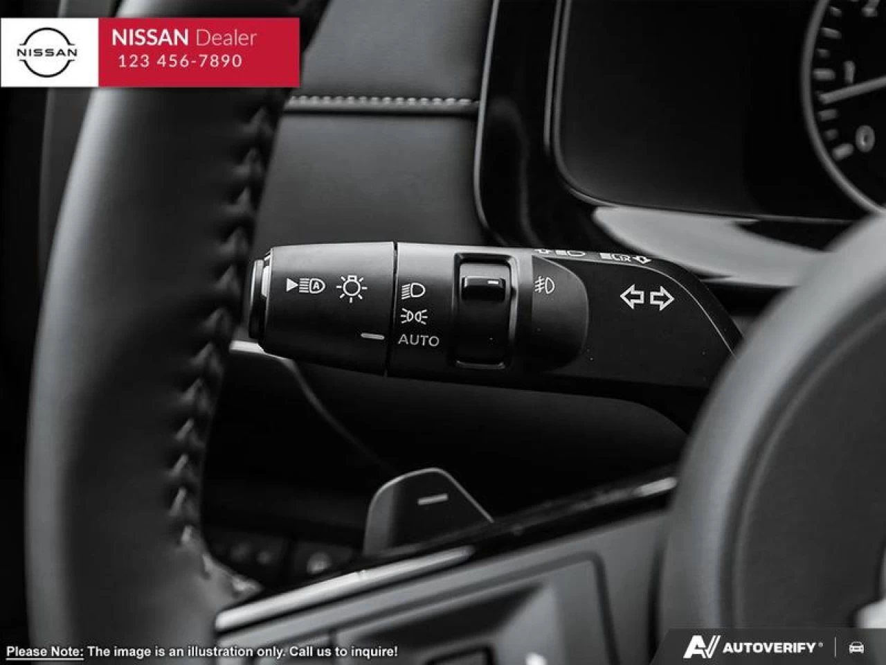 2025 Nissan Pathfinder SL Main Image