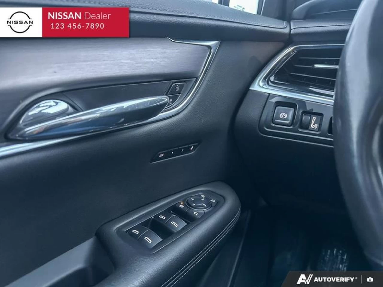 2022 Cadillac XT6 Luxury Main Image