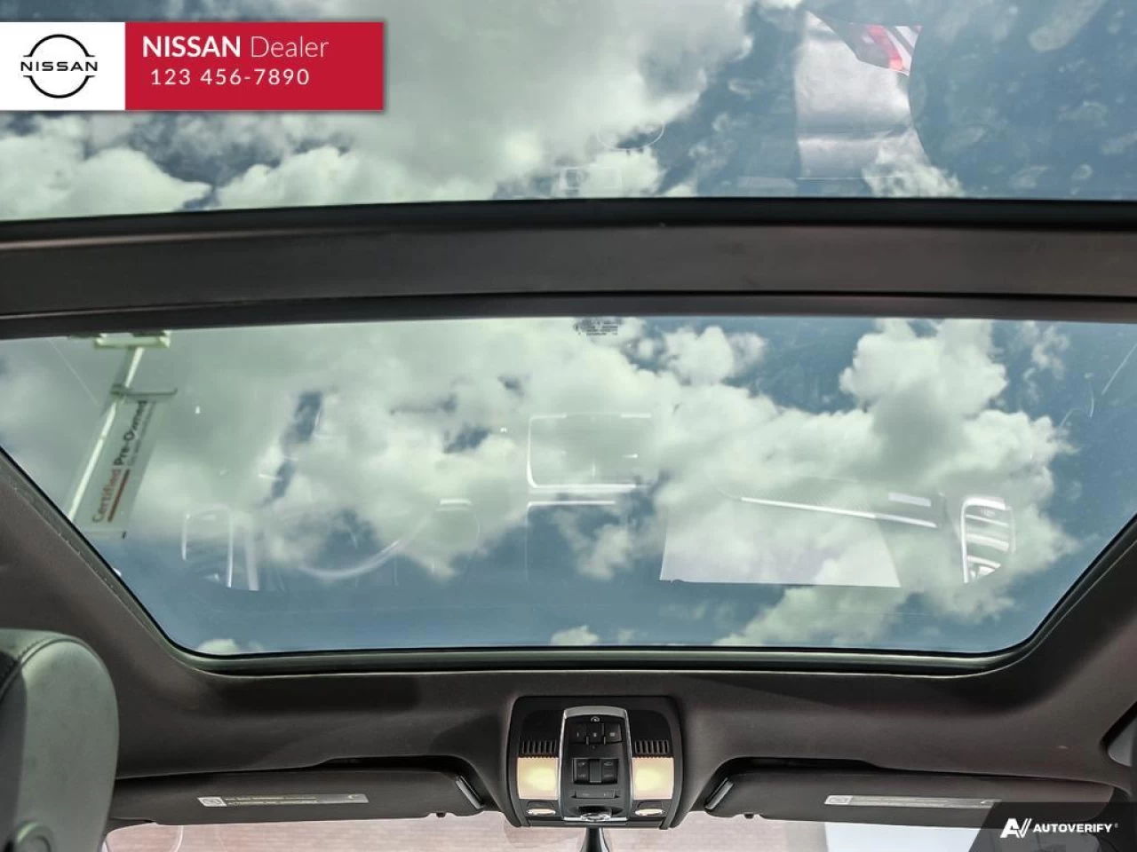 2015 Audi Q7 3.0L TDI Vorsprung Quattro Main Image