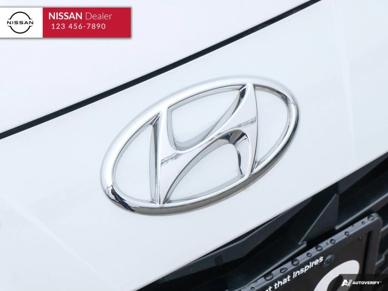 2022 Hyundai Elantra  Main Image