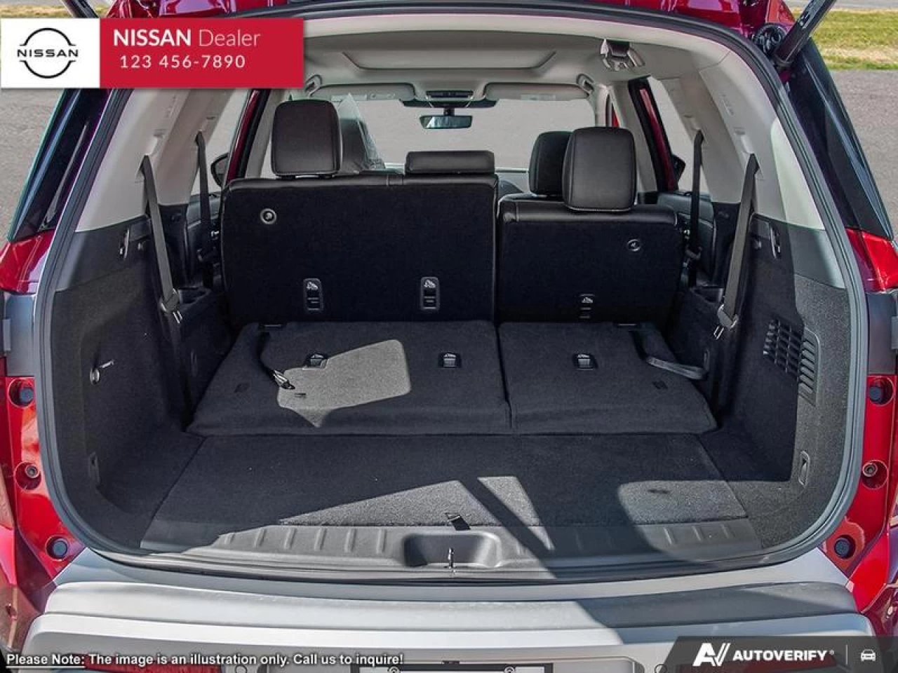 2025 Nissan Pathfinder SL Main Image