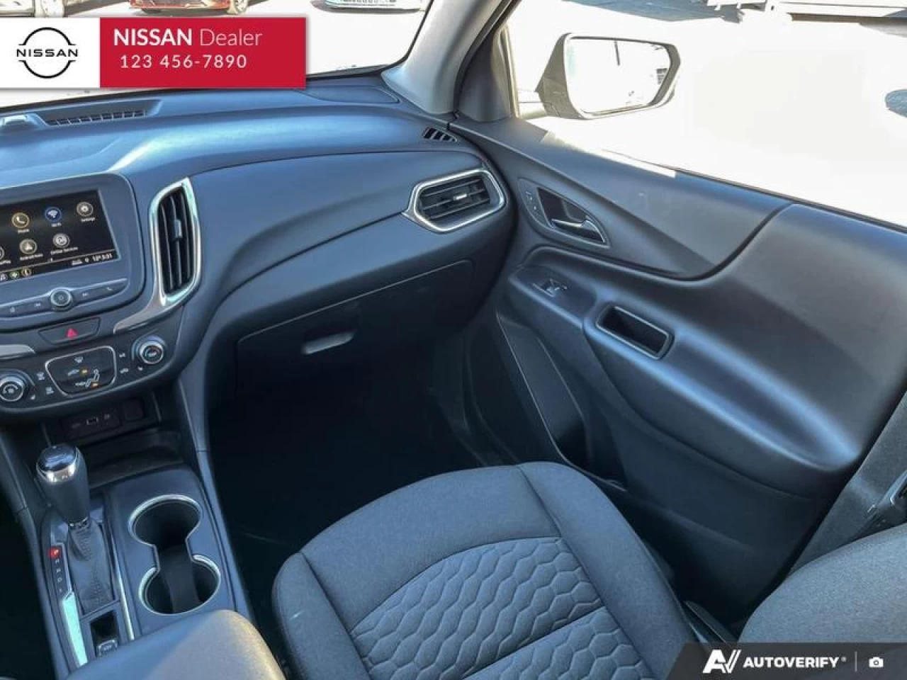 2019 Chevrolet Equinox
                                                    LT Main Image