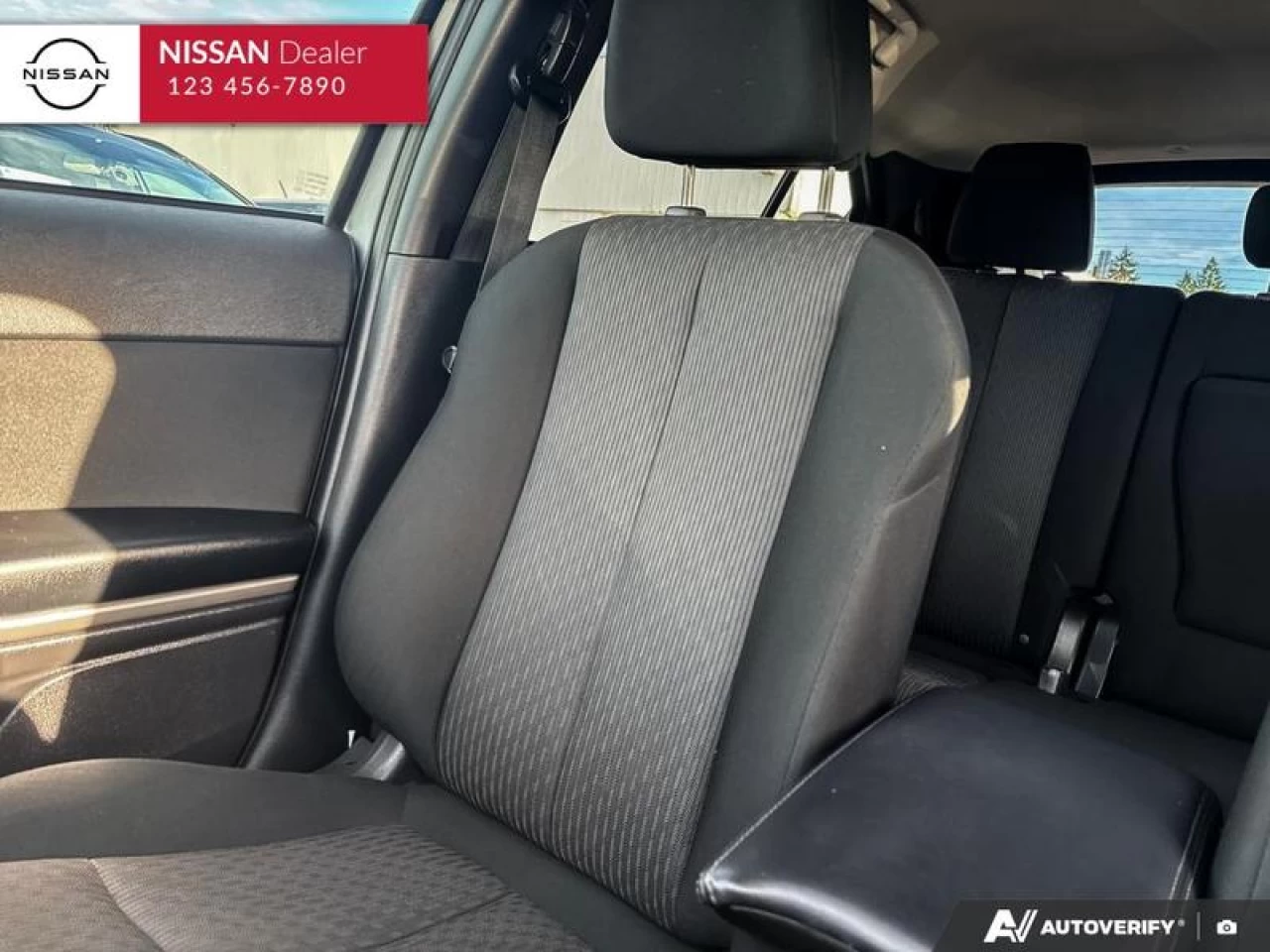 2022 Mitsubishi Eclipse Cross ES Main Image