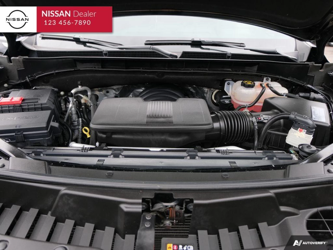 2021 GMC Yukon Denali Main Image