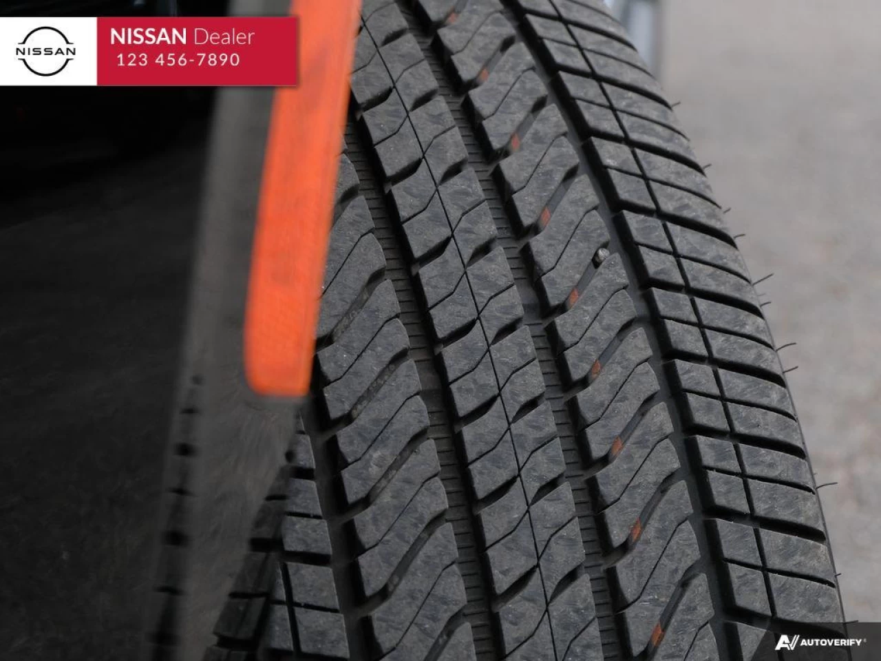 2021 GMC Yukon Denali Main Image