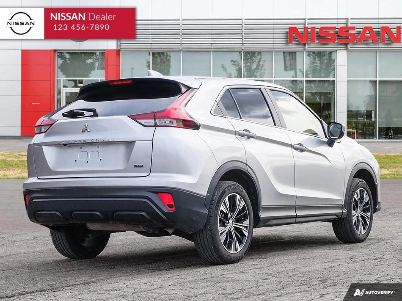 2022 Mitsubishi Eclipse Cross ES Main Image