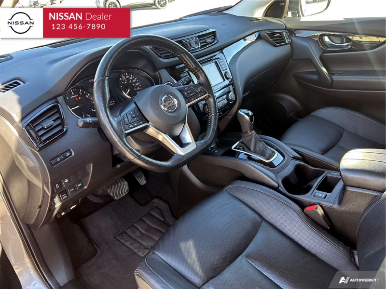 2021 Nissan Qashqai SL AWD Main Image