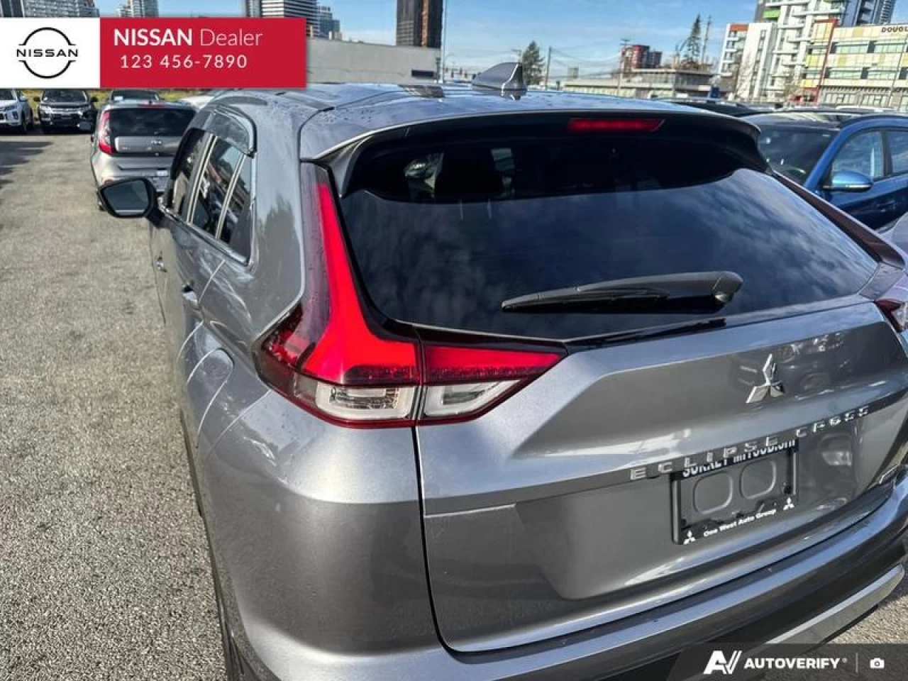 2022 Mitsubishi Eclipse Cross ES Main Image