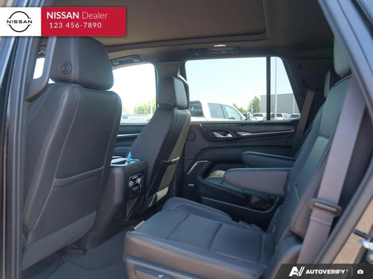 2021 GMC Yukon
                                                    Denali Image principale
