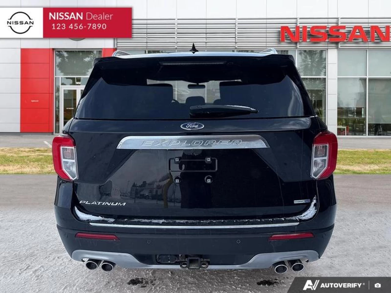 2020 Ford Explorer Platinum Main Image
