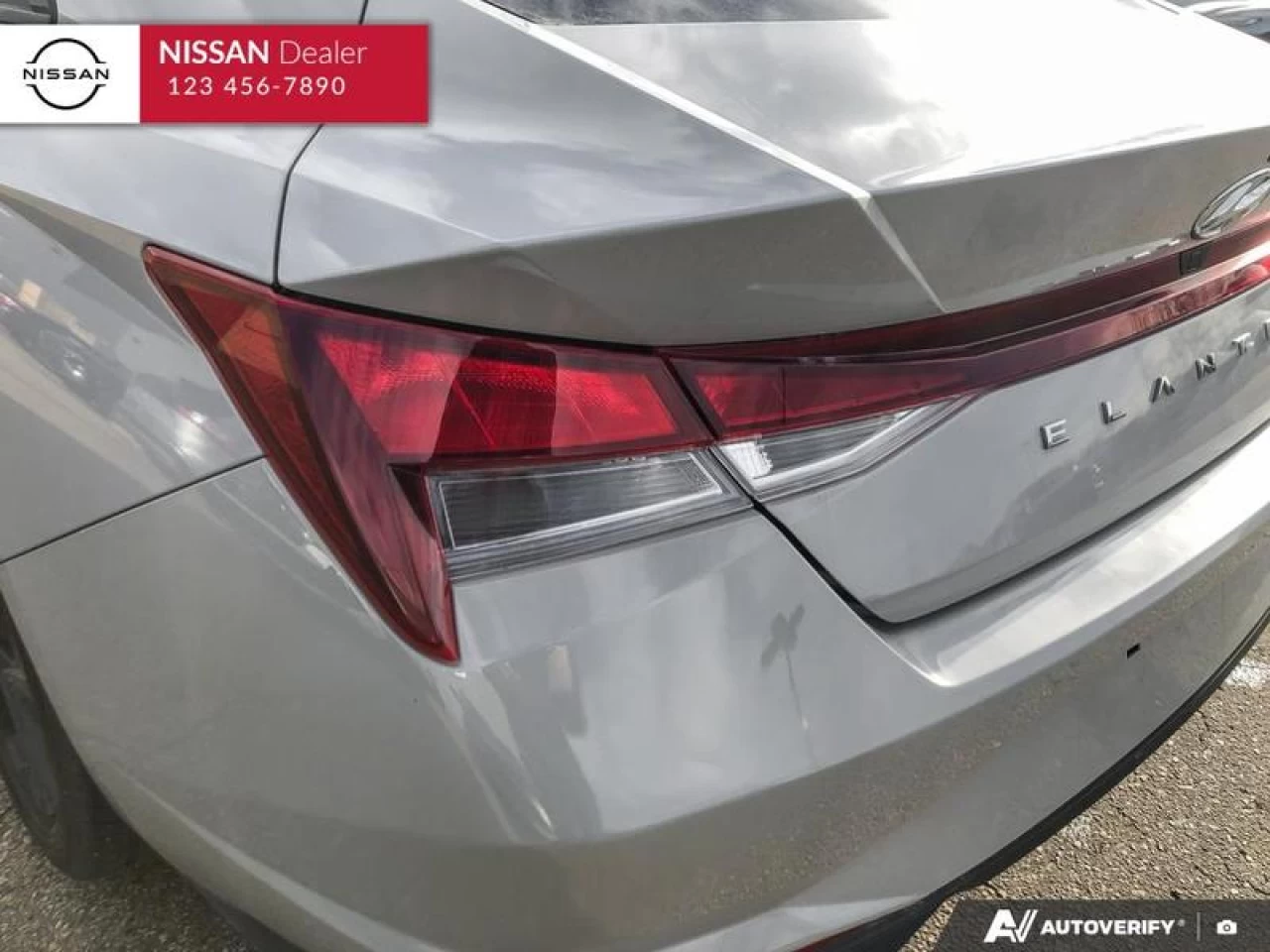 2022 Hyundai Elantra  Main Image
