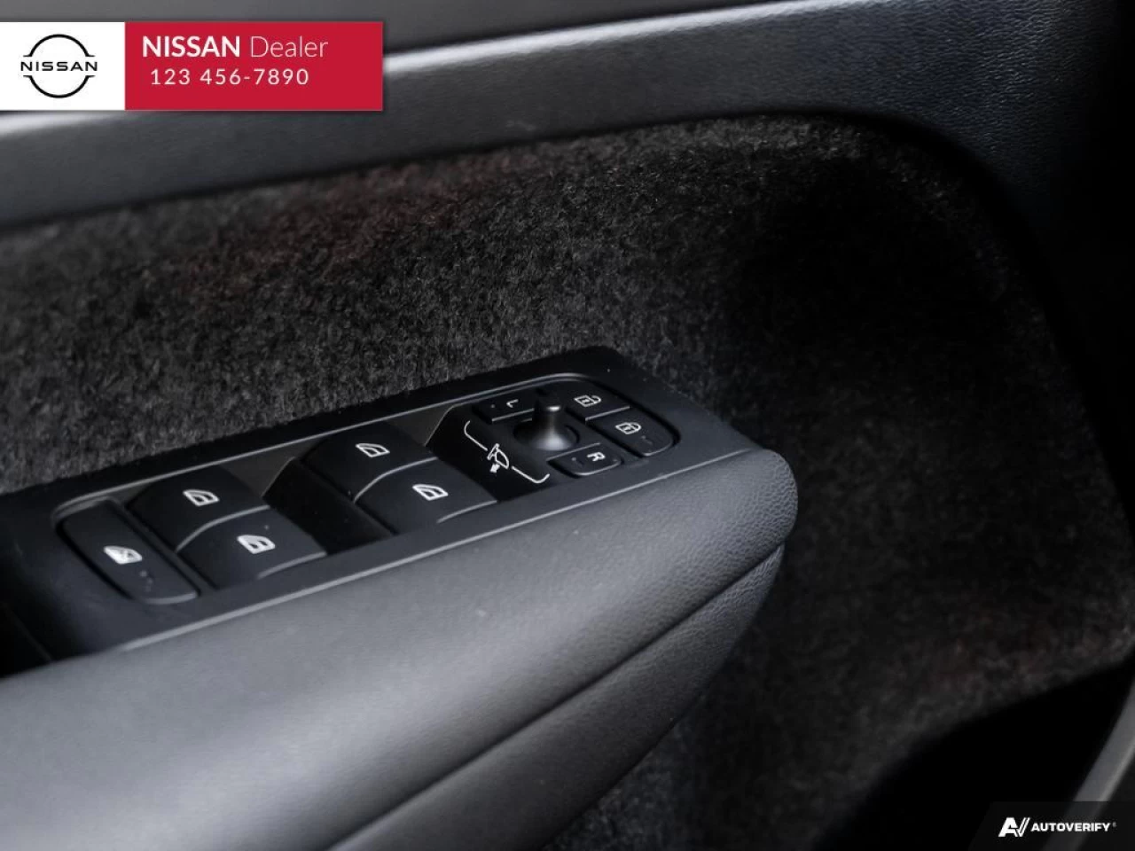 2022 Volvo XC40 T5 Inscription Main Image