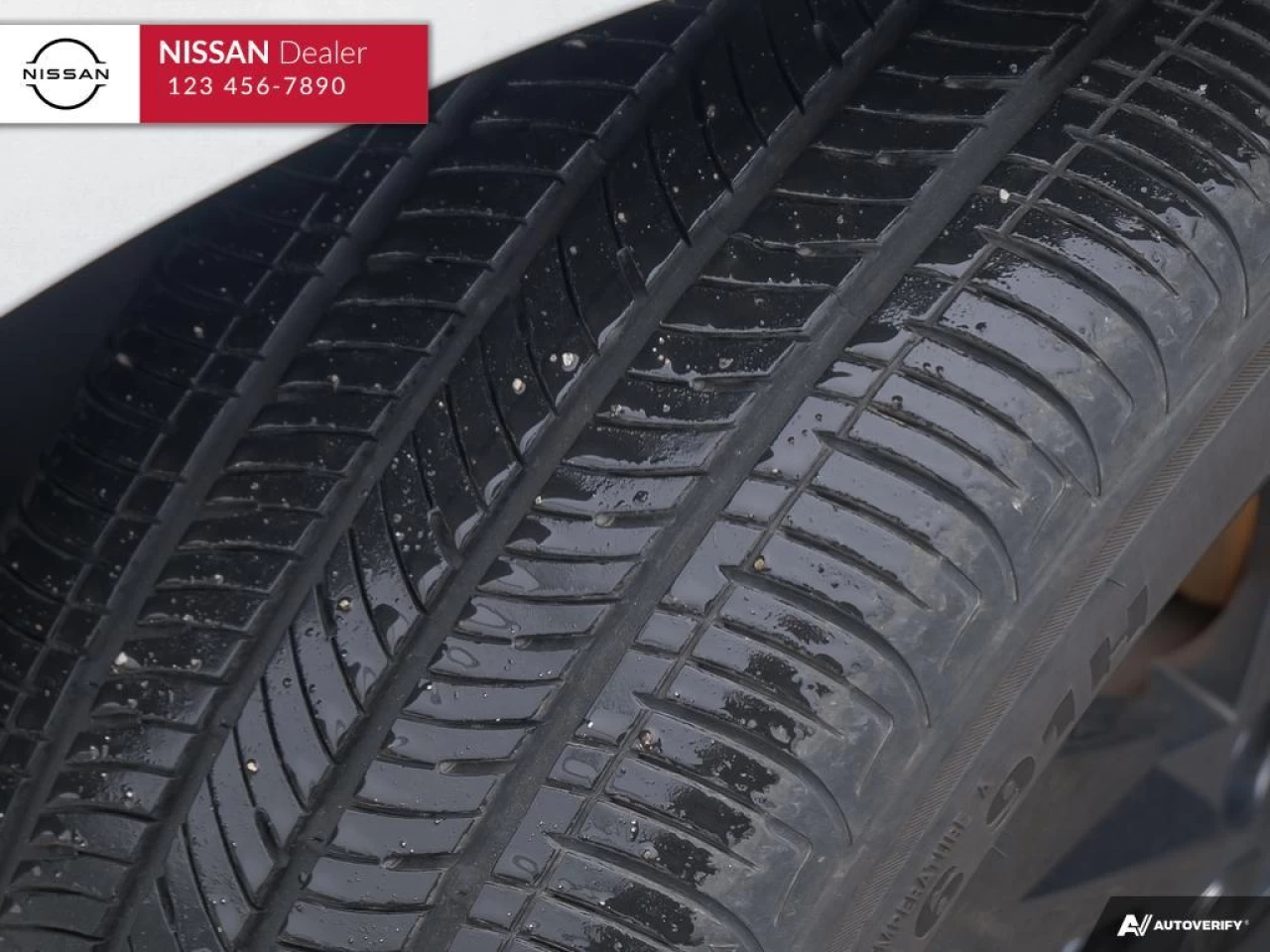 2022 Hyundai Elantra  Main Image