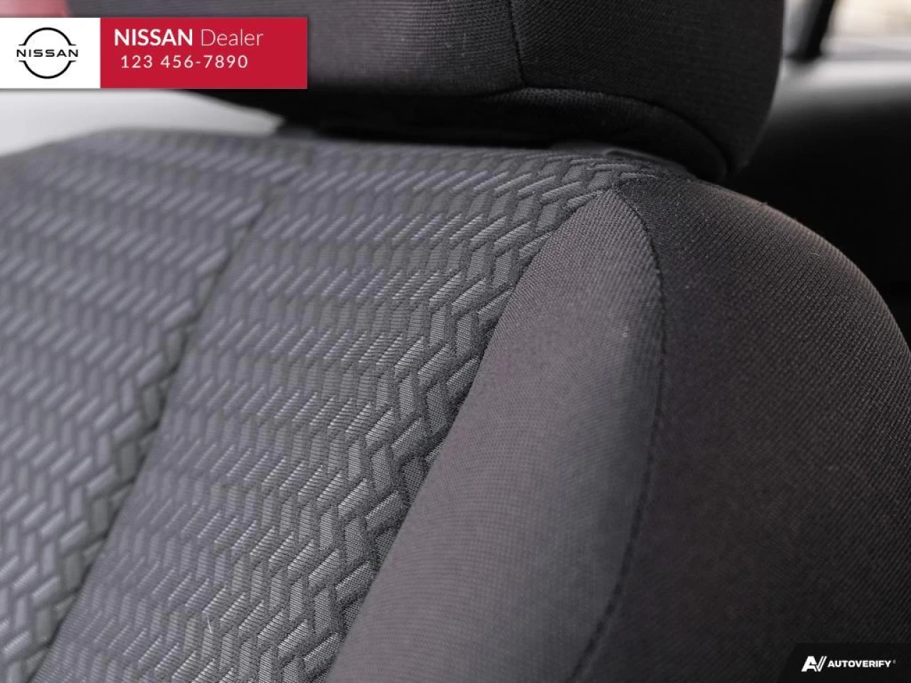 2022 Mitsubishi Eclipse Cross ES Main Image