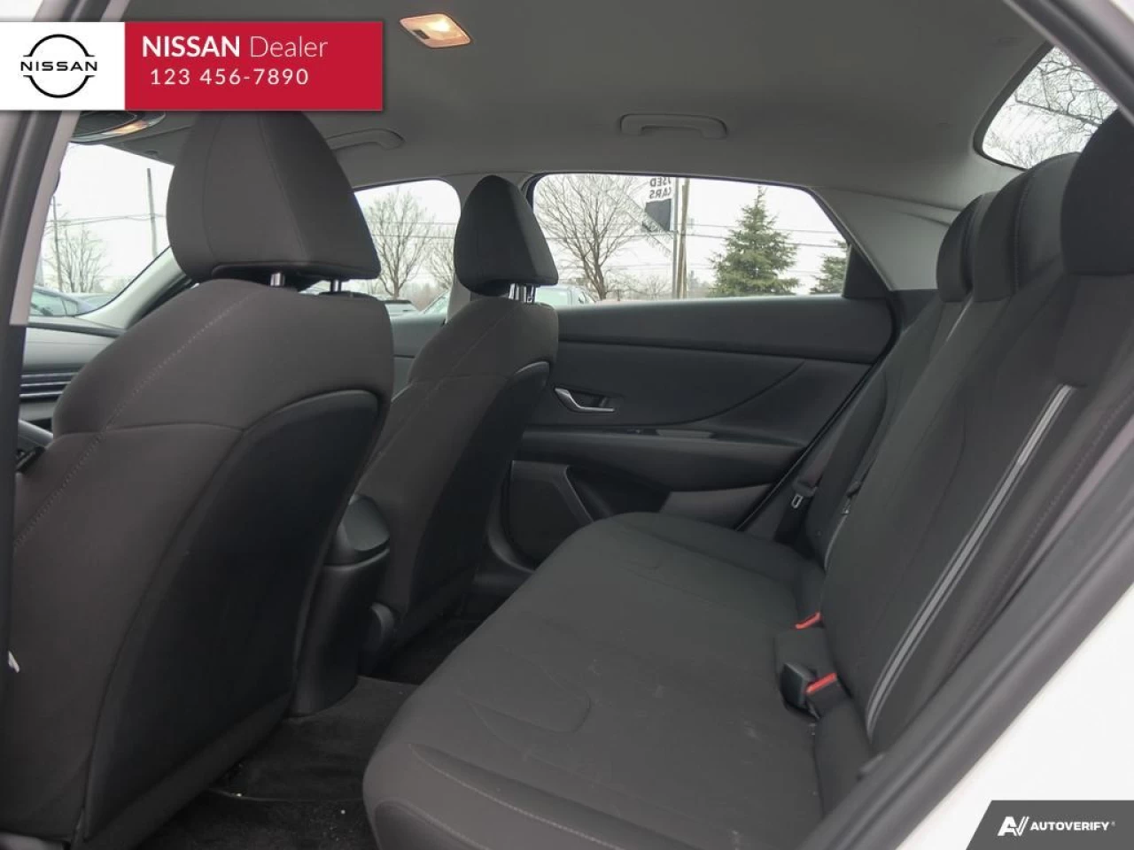 2022 Hyundai Elantra  Main Image