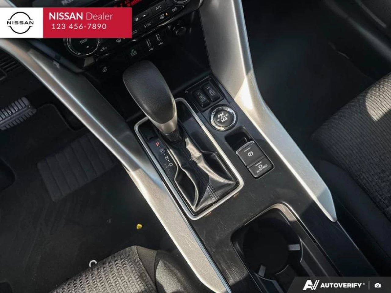 2022 Mitsubishi Eclipse Cross ES Main Image