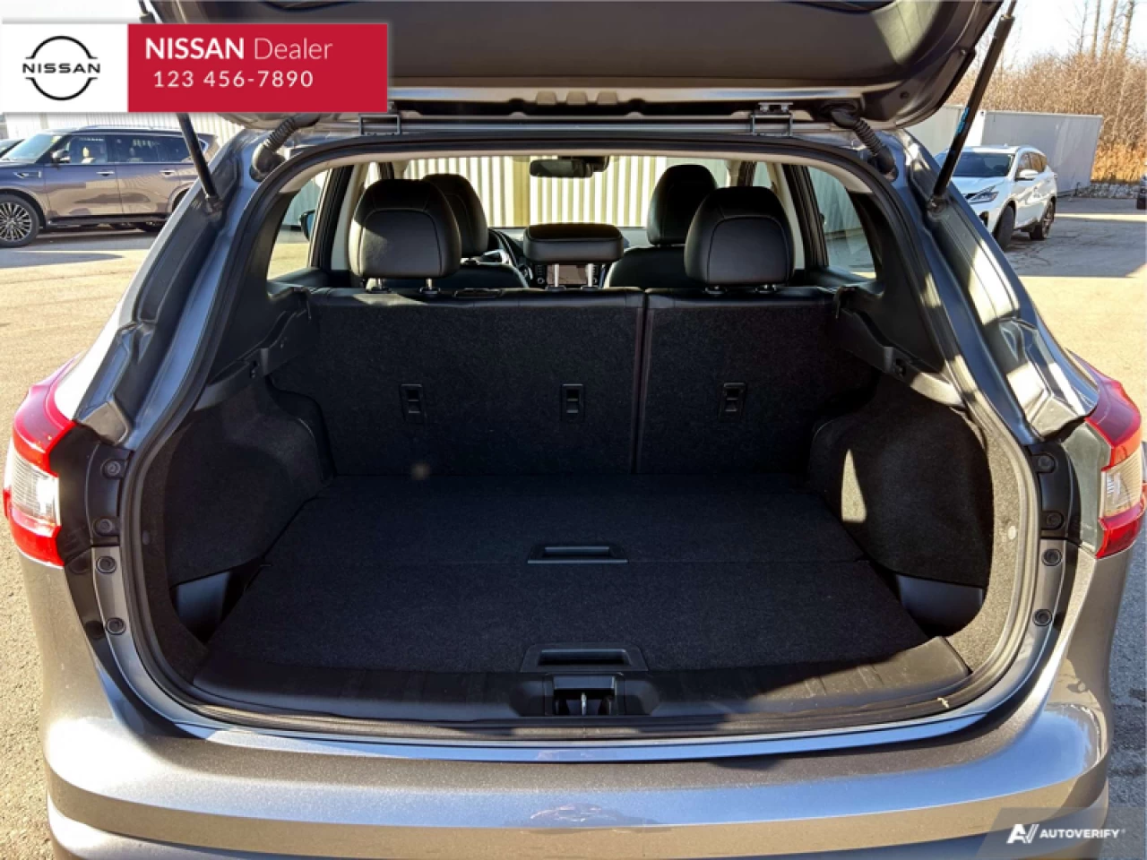 2021 Nissan Qashqai SL AWD Main Image