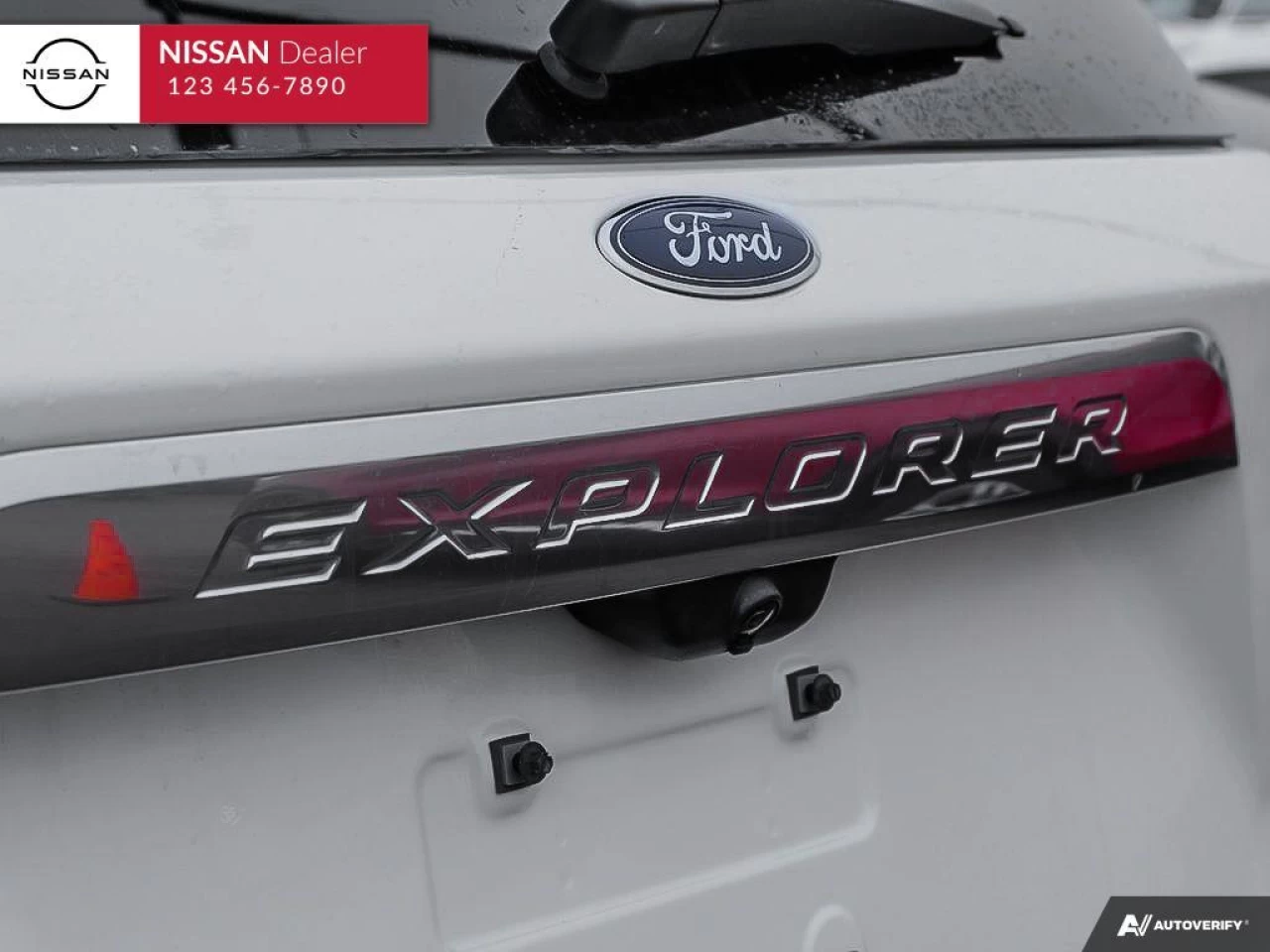 2020 Ford Explorer Platinum Main Image