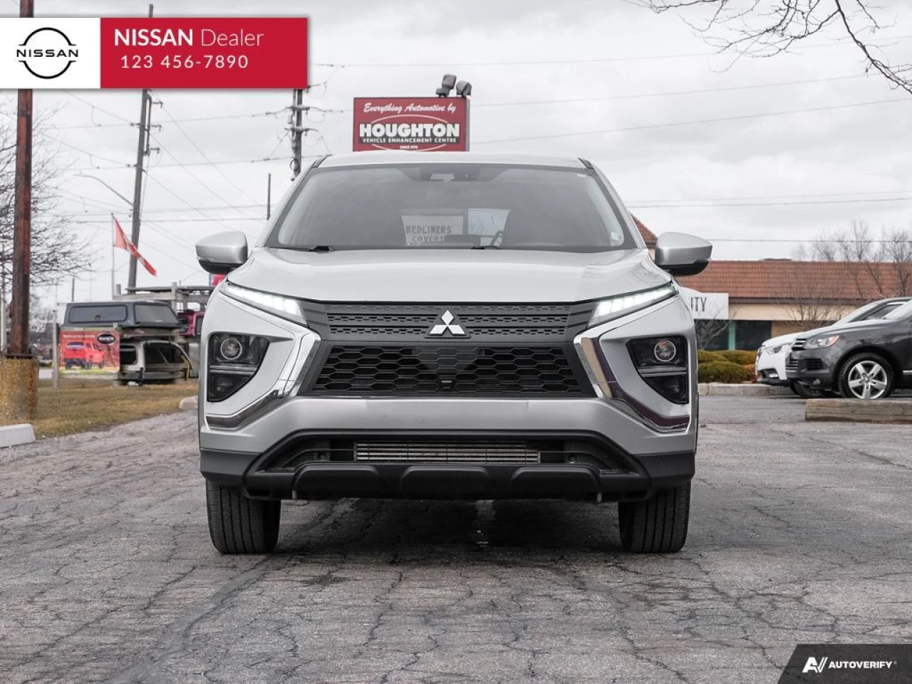 2022 Mitsubishi Eclipse Cross ES Main Image