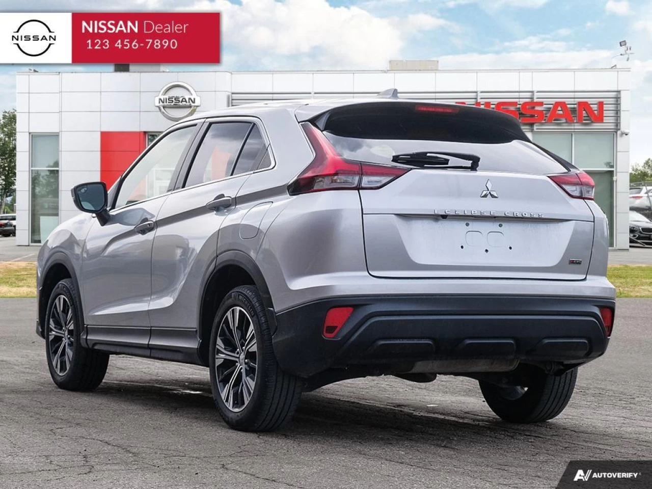 2022 Mitsubishi Eclipse Cross ES Main Image