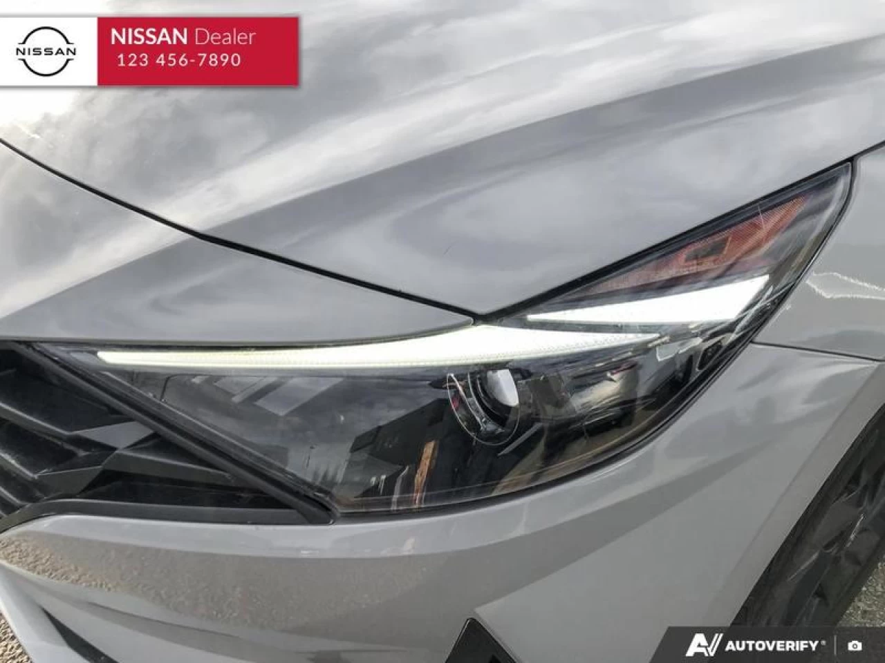 2022 Hyundai Elantra  Main Image