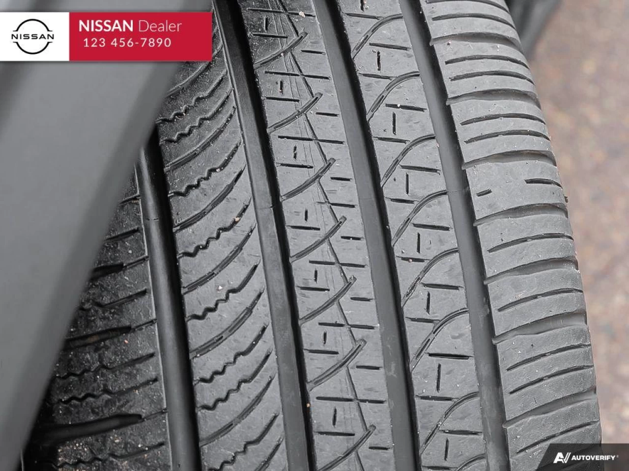 2020 Ford Explorer Platinum Main Image