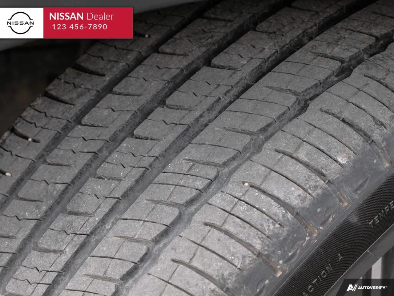 2022 Mitsubishi Eclipse Cross ES Main Image