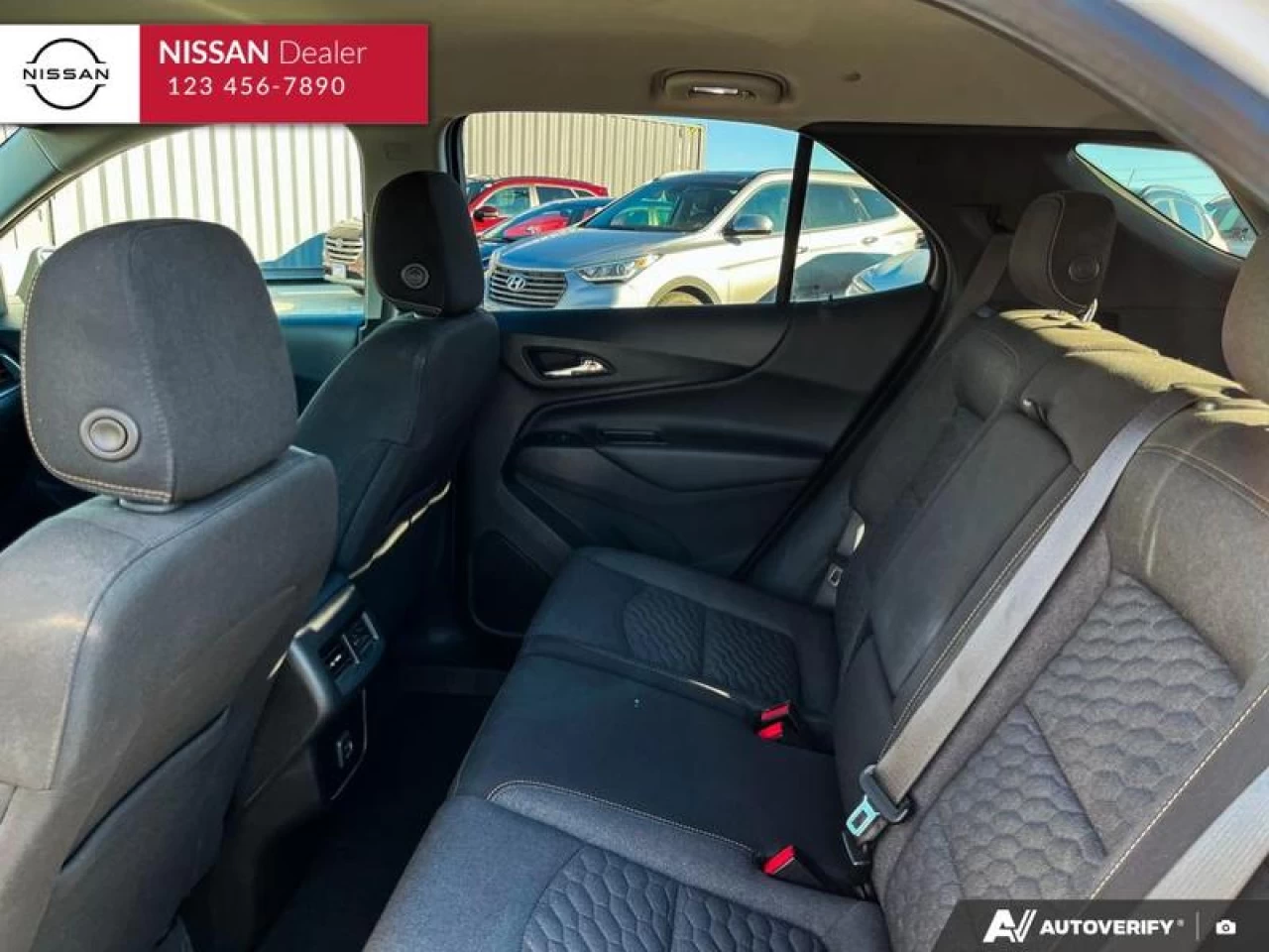 2019 Chevrolet Equinox
                                                    LT Main Image