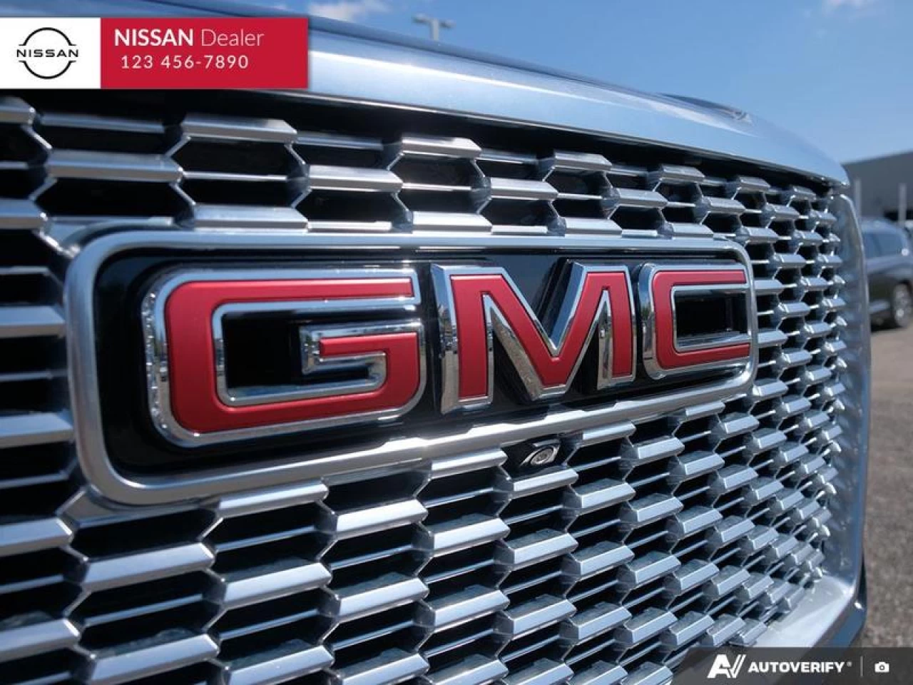 2021 GMC Yukon
                                                    Denali Image principale