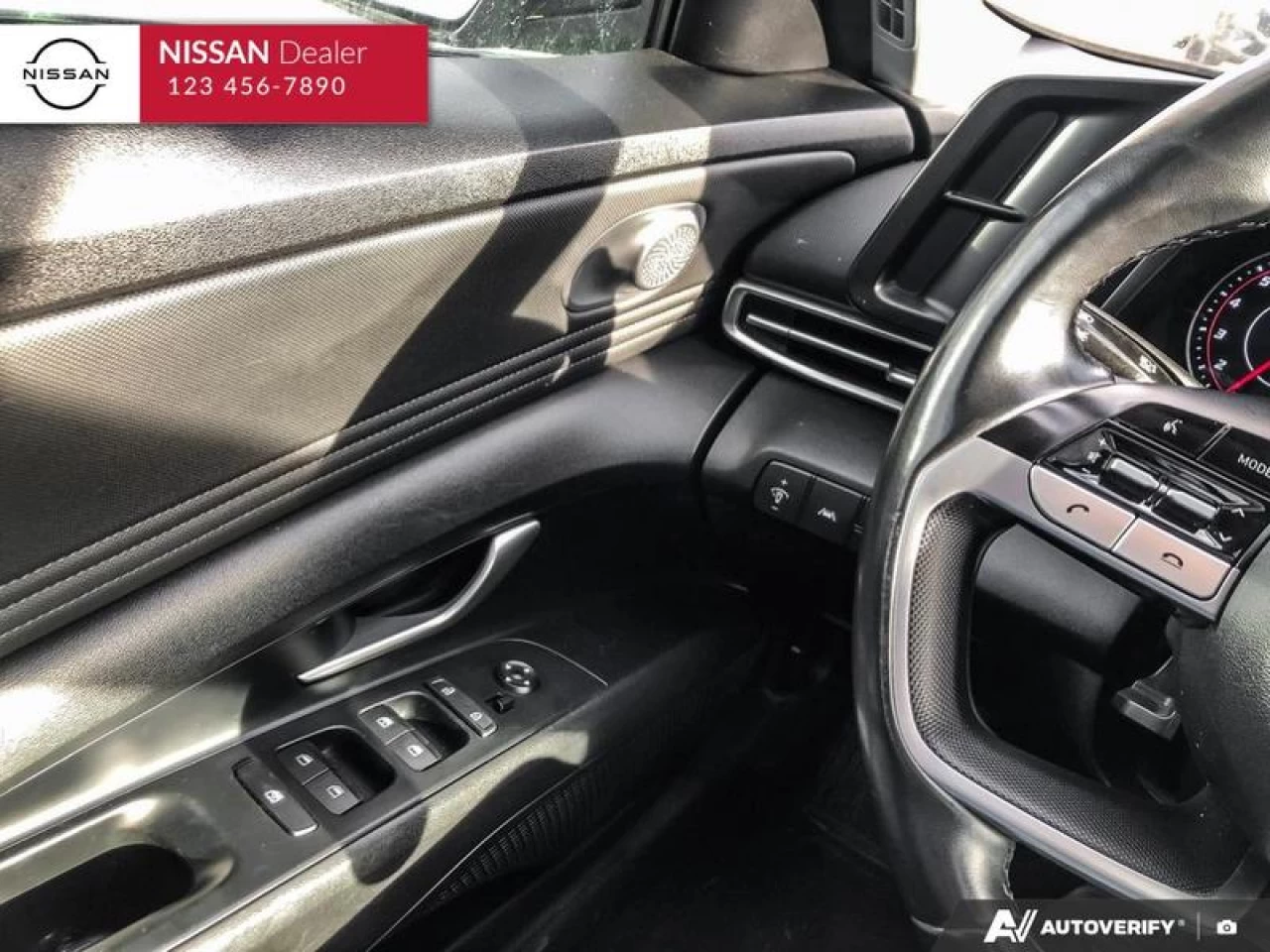 2022 Hyundai Elantra  Main Image