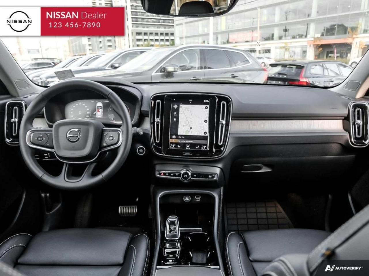 2022 Volvo XC40 T5 Inscription Main Image