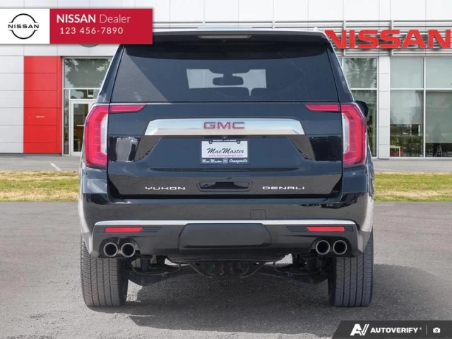 GMC Yukon Denali 2021