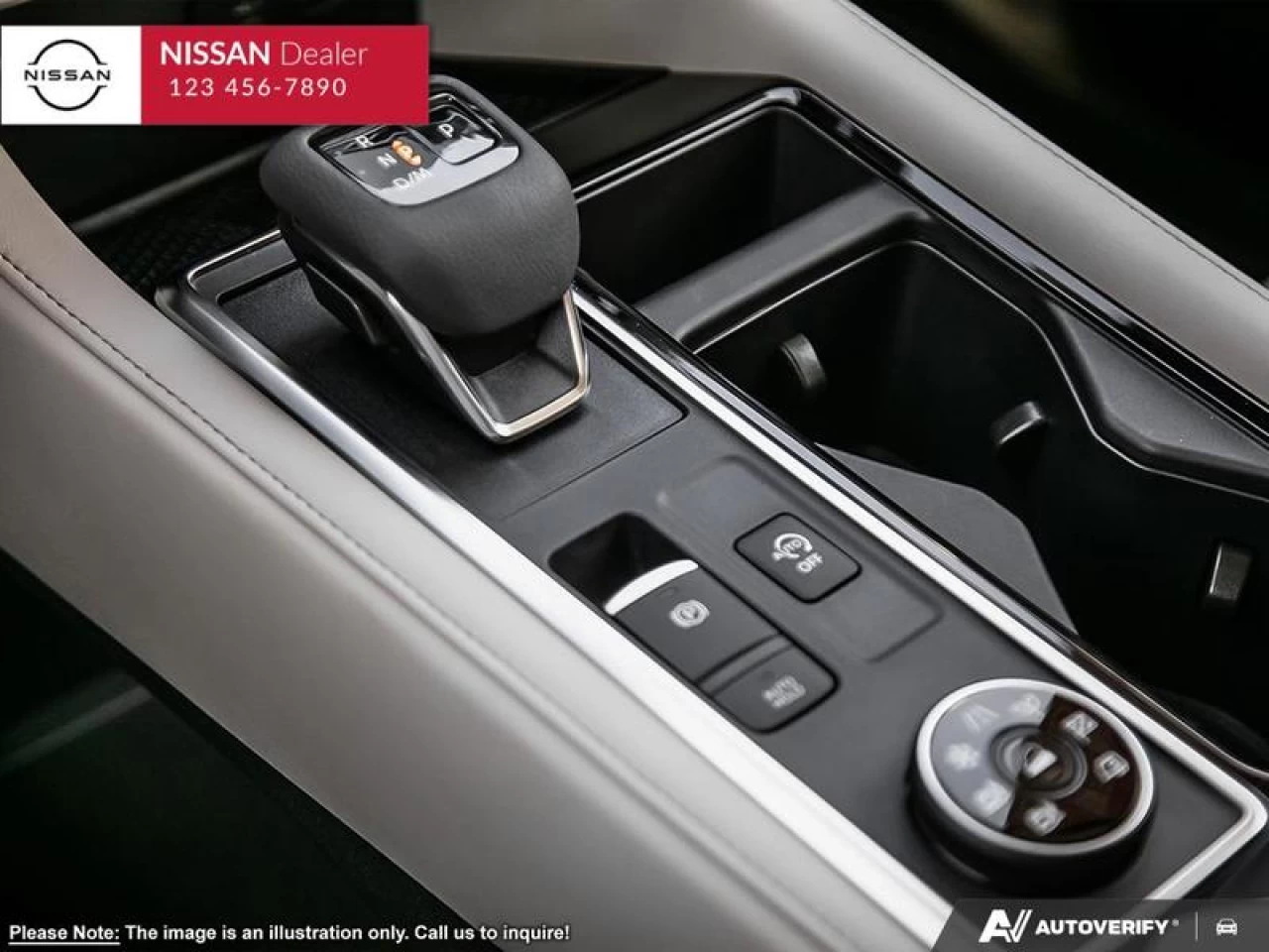 2025 Nissan Pathfinder SL Main Image