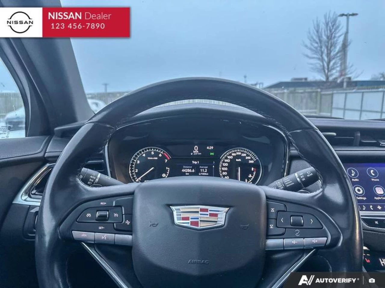 2022 Cadillac XT6 Luxury Main Image