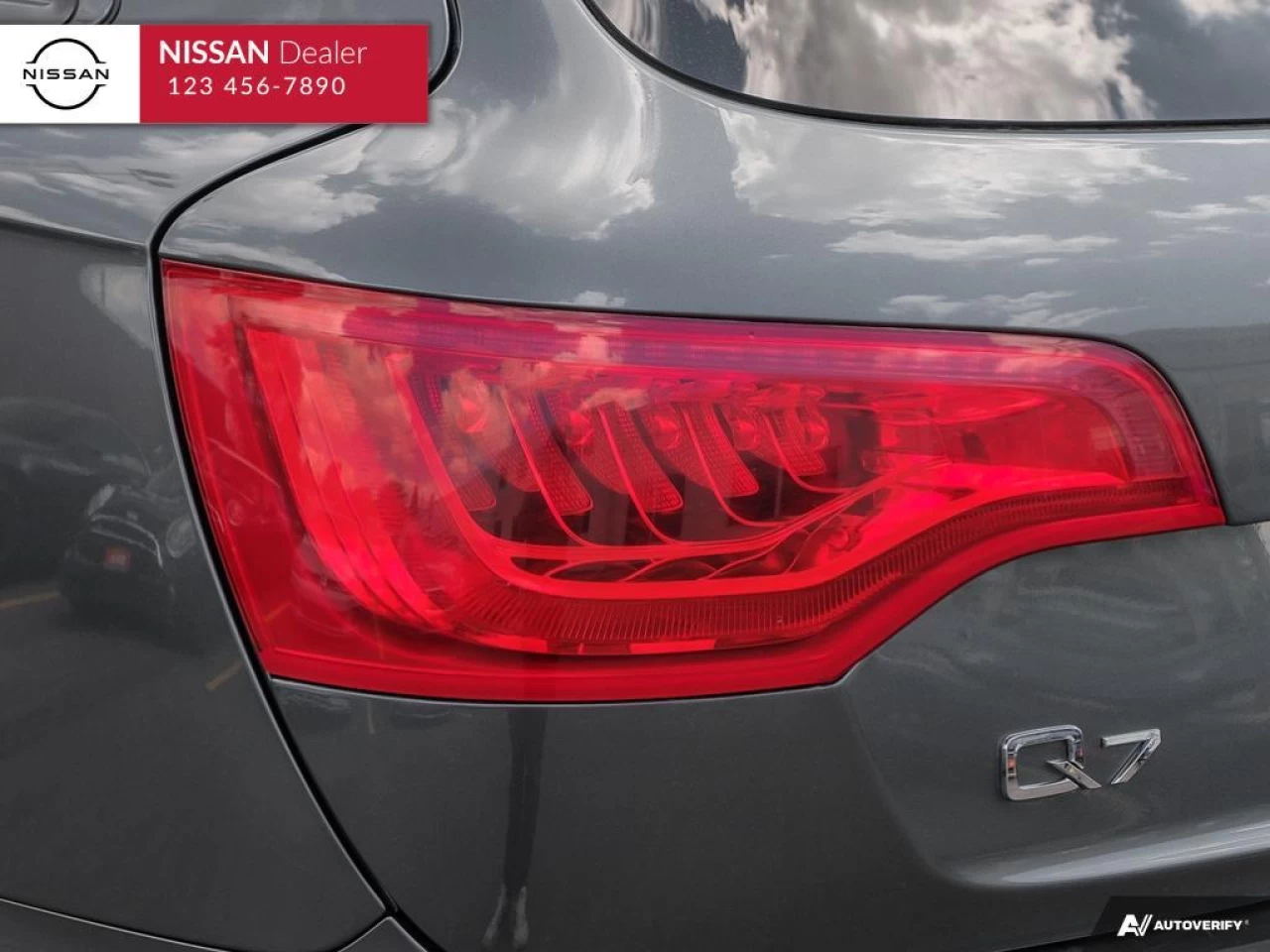 2015 Audi Q7 3.0L TDI Vorsprung Quattro Main Image