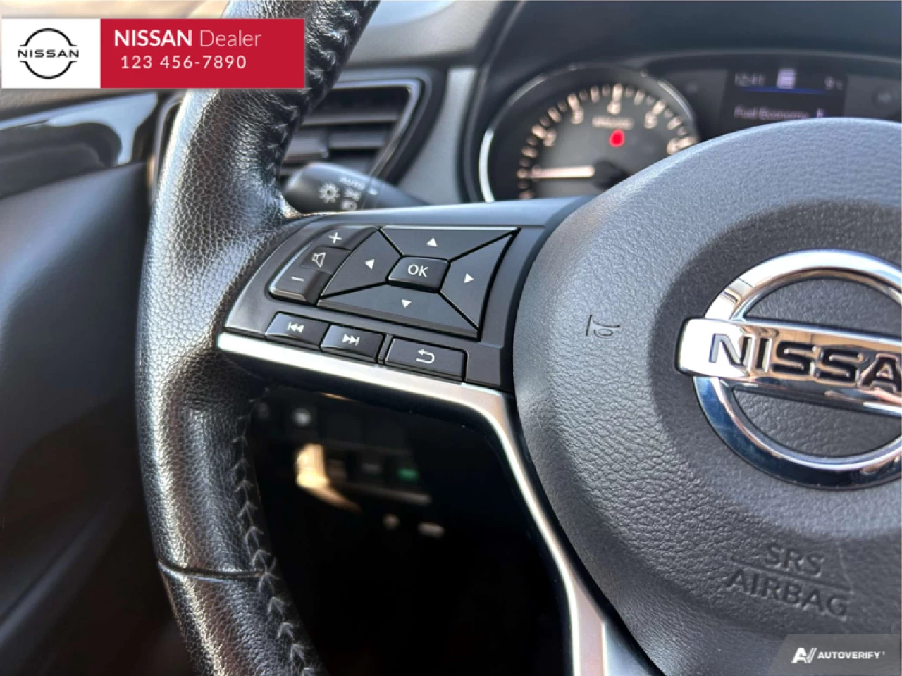 2021 Nissan Qashqai SL AWD Main Image