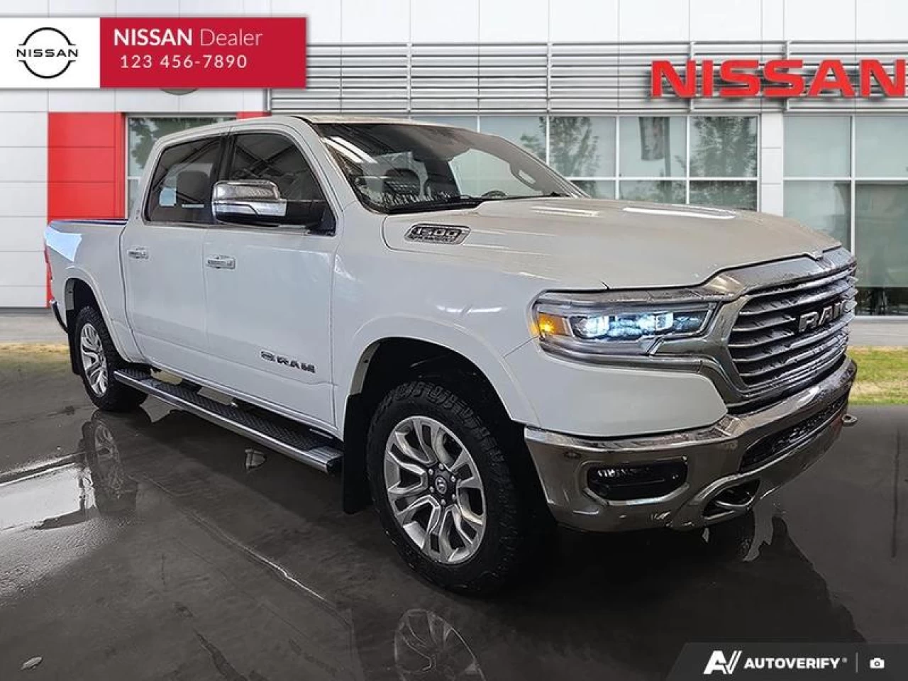2022 Ram 1500 Longhorn Main Image