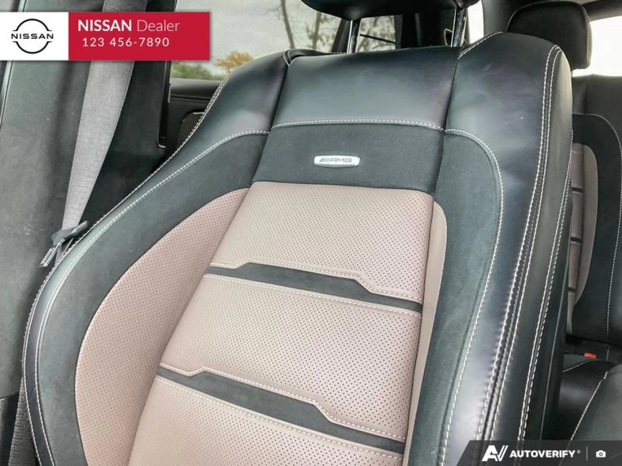 2021 Mercedes-Benz GLE 450 4MATIC Main Image