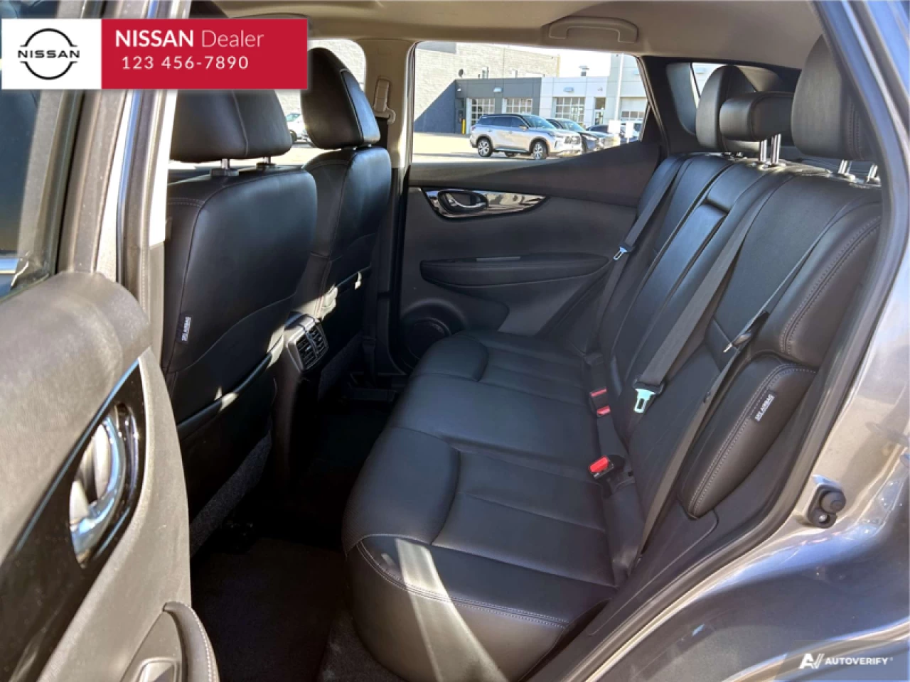 2021 Nissan Qashqai SL AWD Main Image