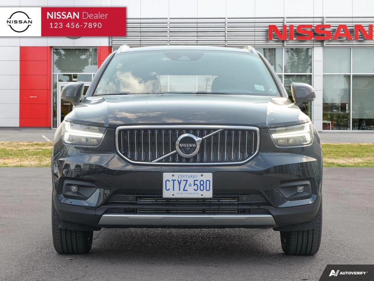 2022 Volvo XC40 T5 Inscription Main Image