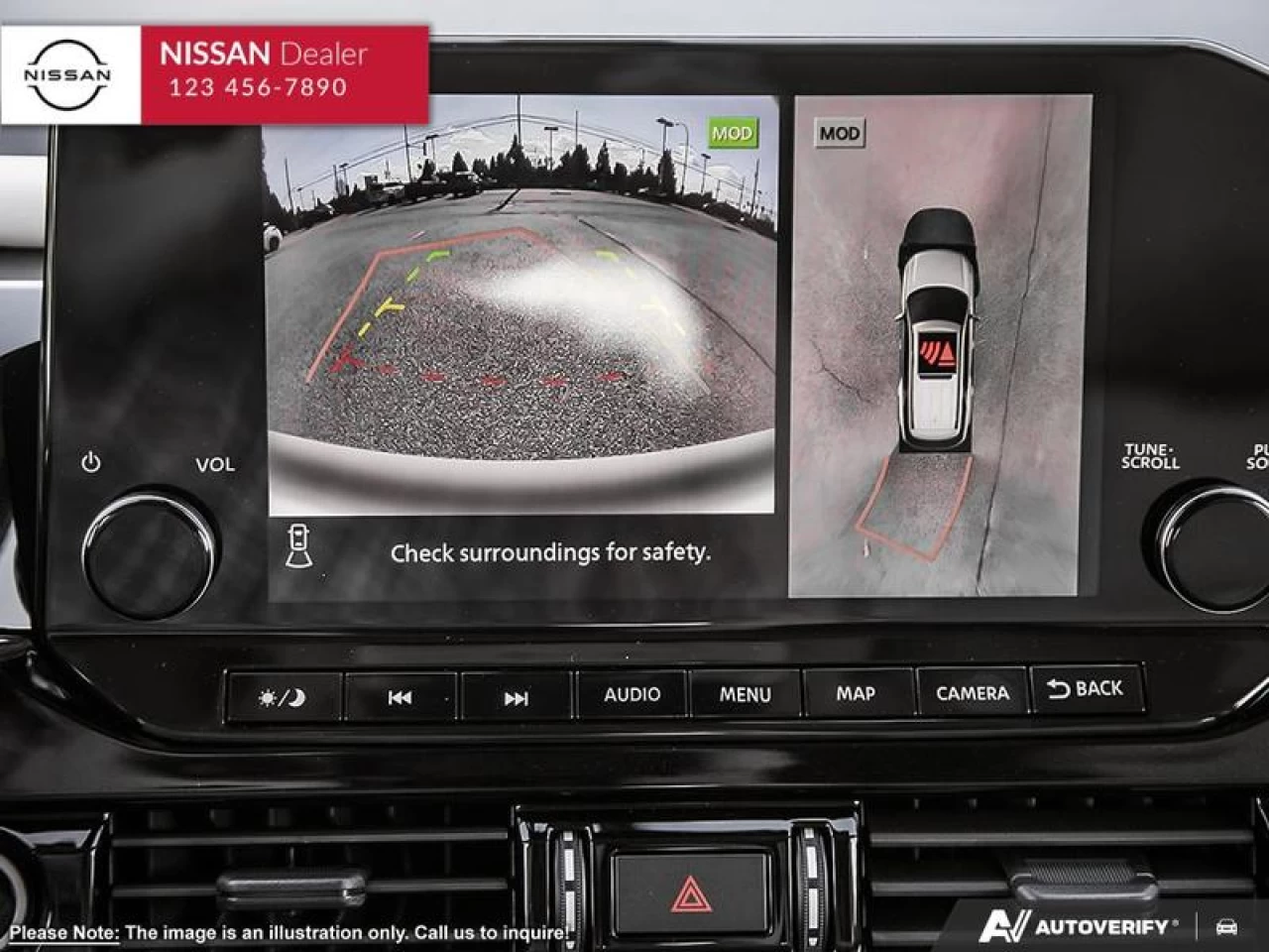 2025 Nissan Pathfinder SL Main Image