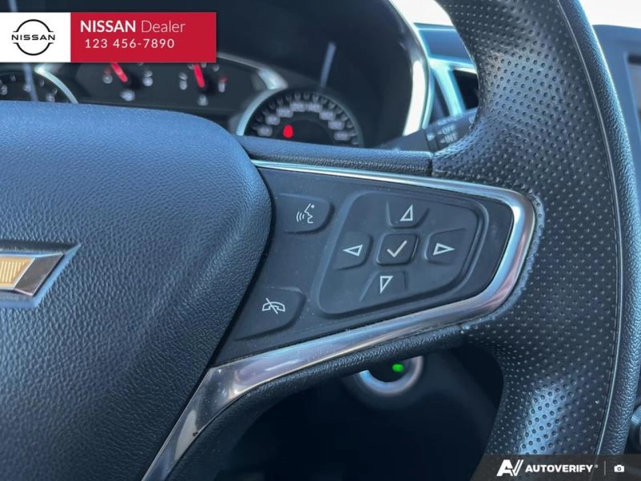 2019 Chevrolet Equinox
                                                    LT Main Image